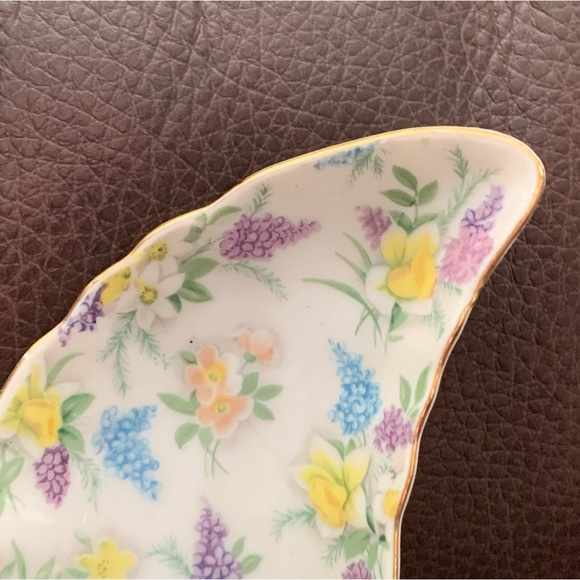 Lefton Lilac Chintz Moon Shaped Bone Dish - Picture 2 of 12